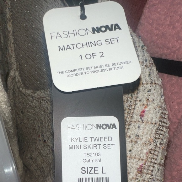 Fashion Nova Elegant Cream Tweed Skirt Set Size Large NWT - Picture 5 of 5